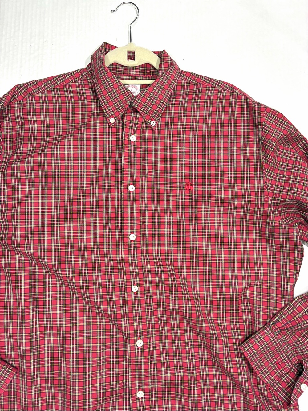 BROOKS BROTHER MENS  PLAID BUTTON SHIRT